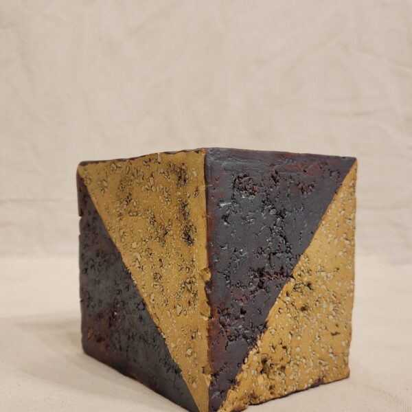 Diagonal Design Small Cube - Image 2