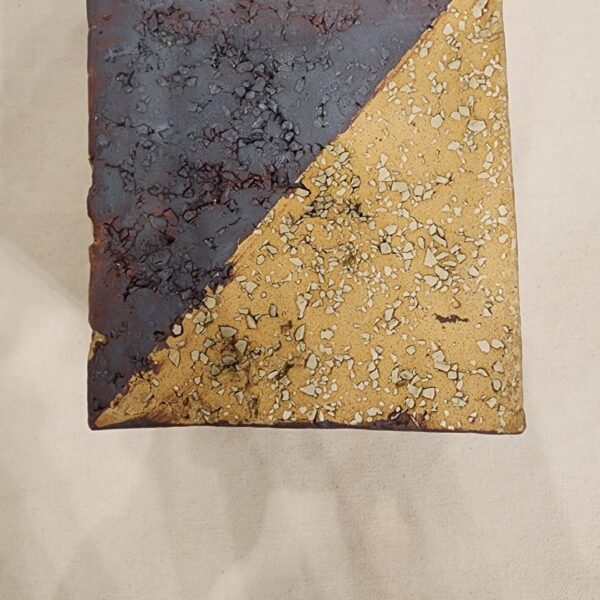 Diagonal Design Small Cube - Image 3