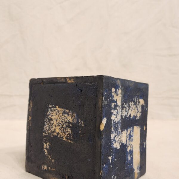 Blue & White Small Cube - Image 2