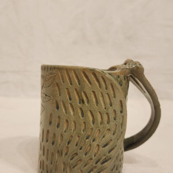 Big Mug With Leaf Pattern