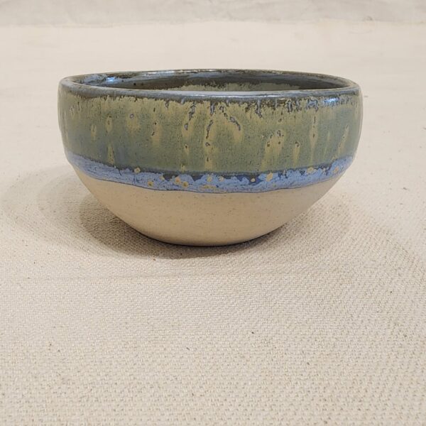 Light Green Medium and small Bowls - Image 2
